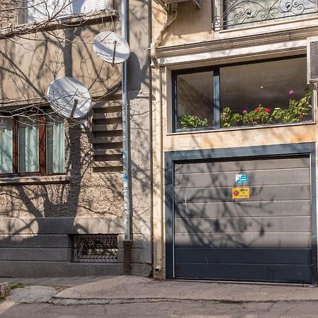 Minimalistic 1Br Flat With A Parking Spot Apartment Varna Bagian luar foto